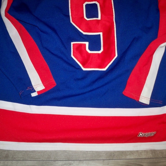 Vintage Cooper Team USA Olympics Miracle on Ice Hockey #9 Neal Broten Jersey - Picture 9 of 9